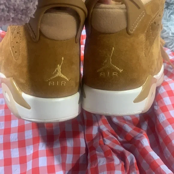 Air Jordan retro 6 “ wheat “ Shoes